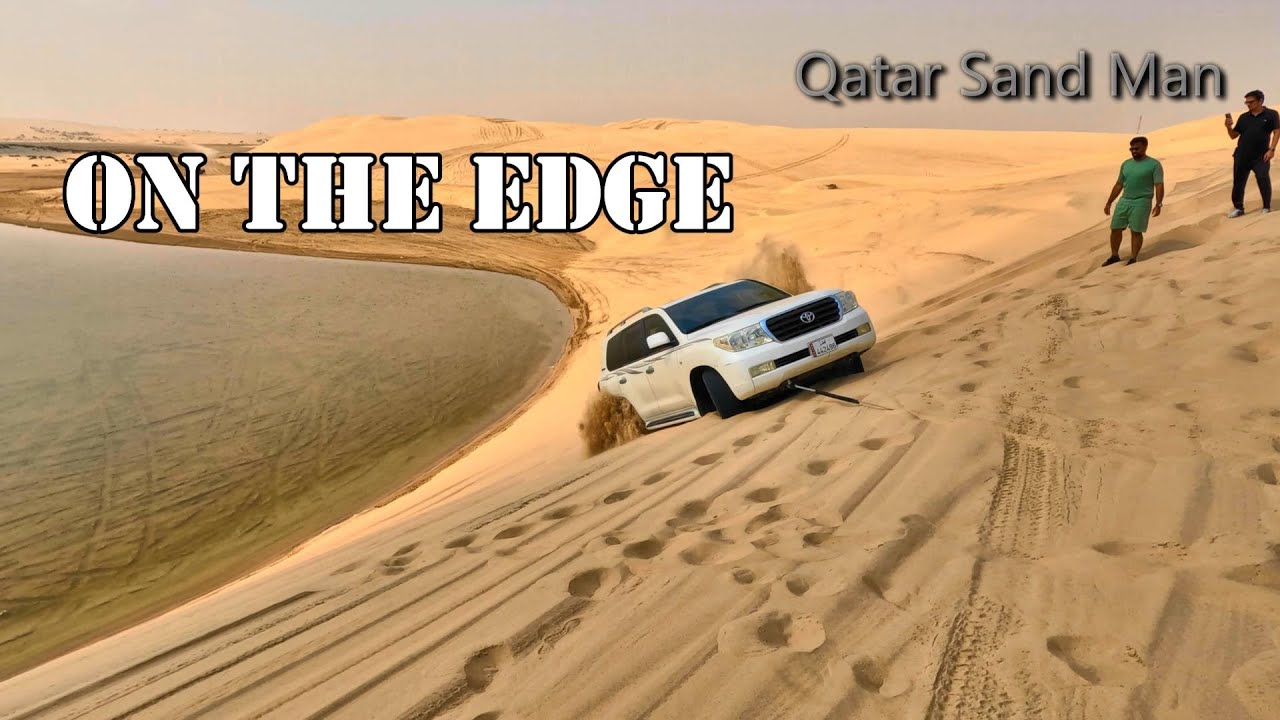 Recovery of a Toyota Land Cruiser from the edge of a sand dune.  مغرس في سيلين