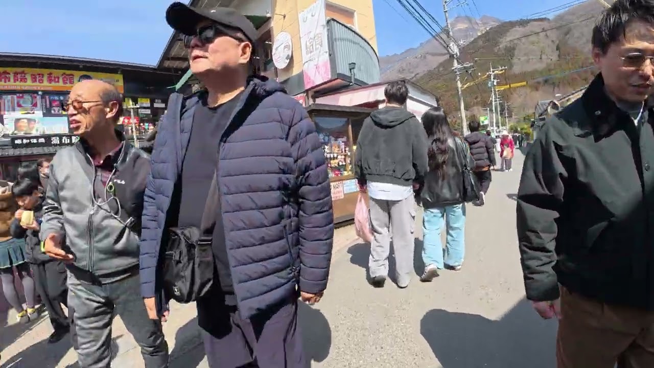 2026년 3월 8일 유후인-키린코 호수 거리뷰(인파 압박 주의)