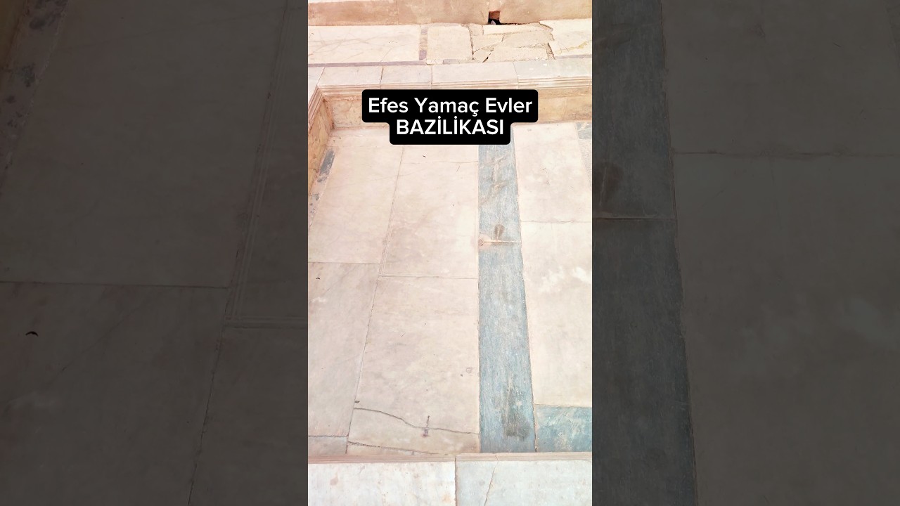 Efes Antik Kenti Yama&ccedil; Evler Bazilikası