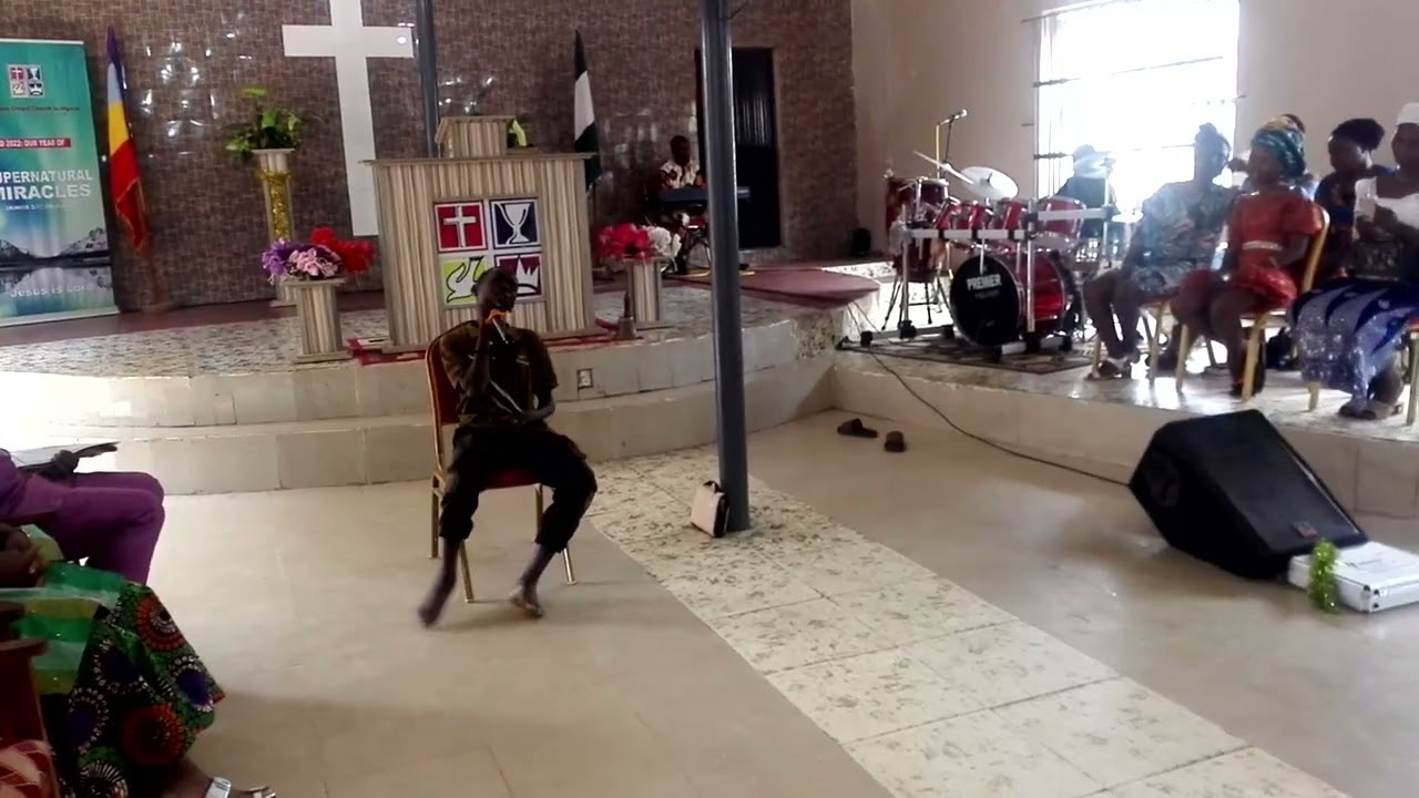 Kakaaki Olodumare's boy: ONE MAN DRAMA @ 4sq church Agbara