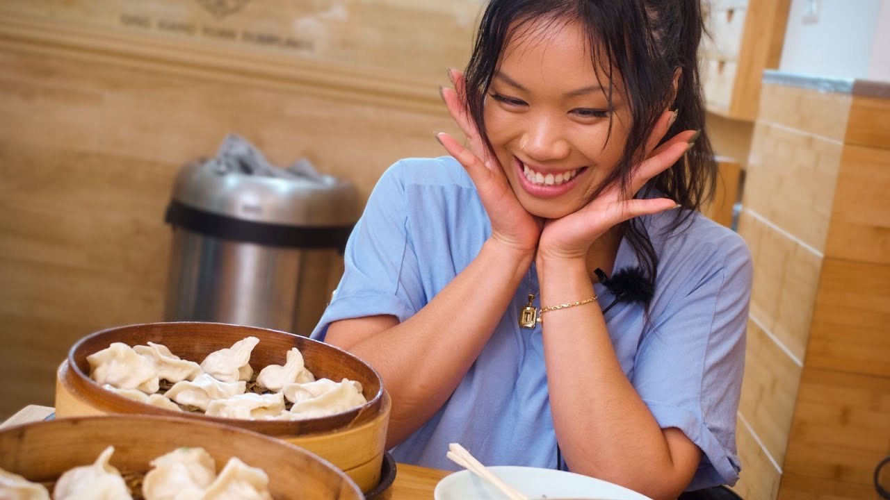 ✧ Vlog ✧ The BEST Chinese food in Chicago! EP64