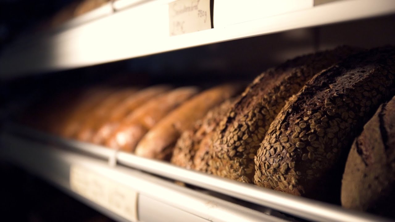30 JAHRE SIEBENBÜRGISCHE SPEZIALITÄTEN in NÜRNBERG - Bäckerei & Konditorei Ludwig Jubiläumsdoku