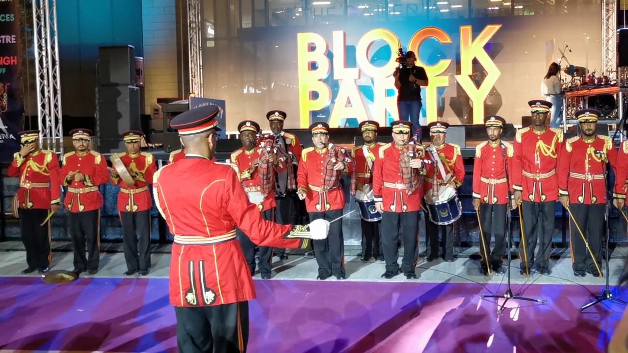 Block Party in Galleria Mall Al Maria Island AbuDhabi | United Arab Emirates Song Band-set