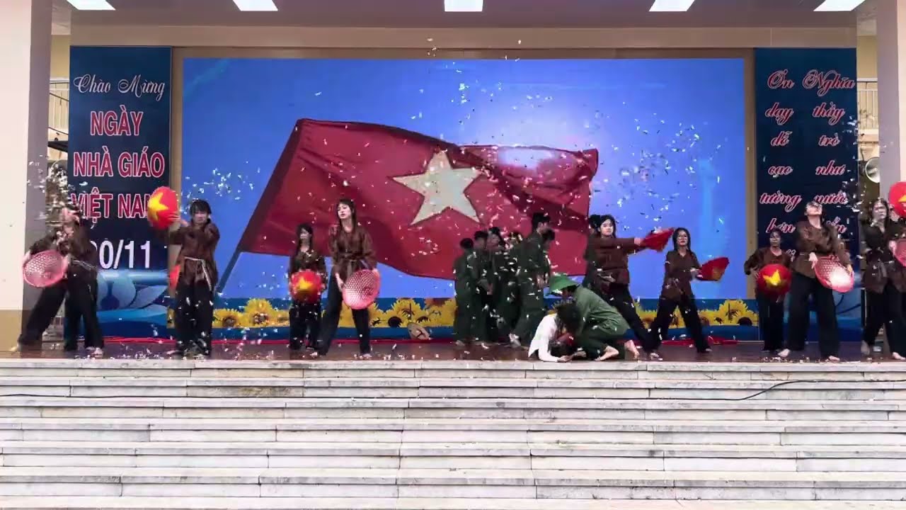 Mashup Mẹ yêu con - Đường lên phía trước - 10D THPT Đường An