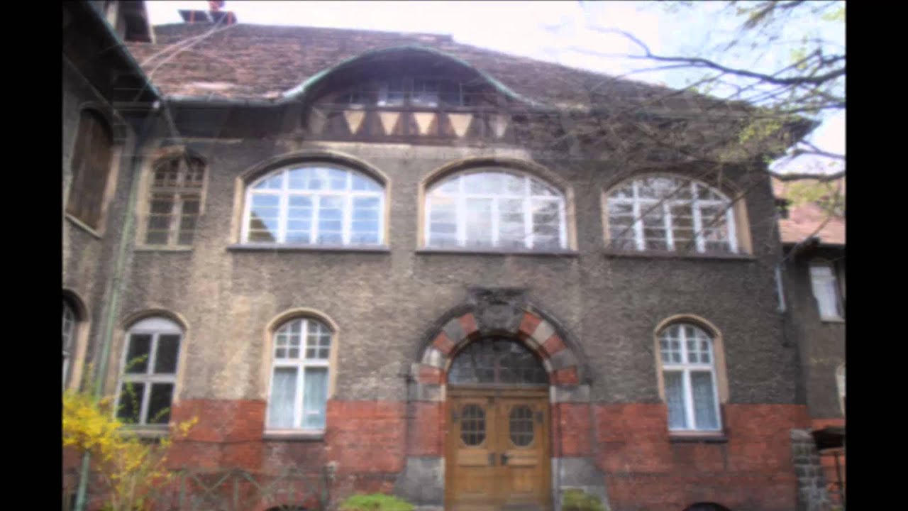 Zabrze - Rokitnica - Dawny Powiatowy Dom Inwalidów (obecnie Śląski Uniwersytet Medyczny)
