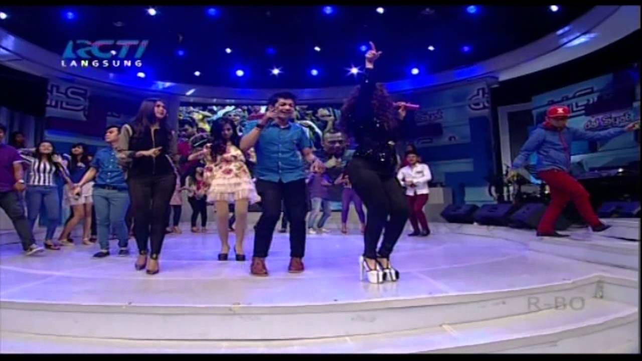 ZASKIA GOTIX [1000 Alasan] Live At Dahsyat (24-02-2014) Courtesy RCTI