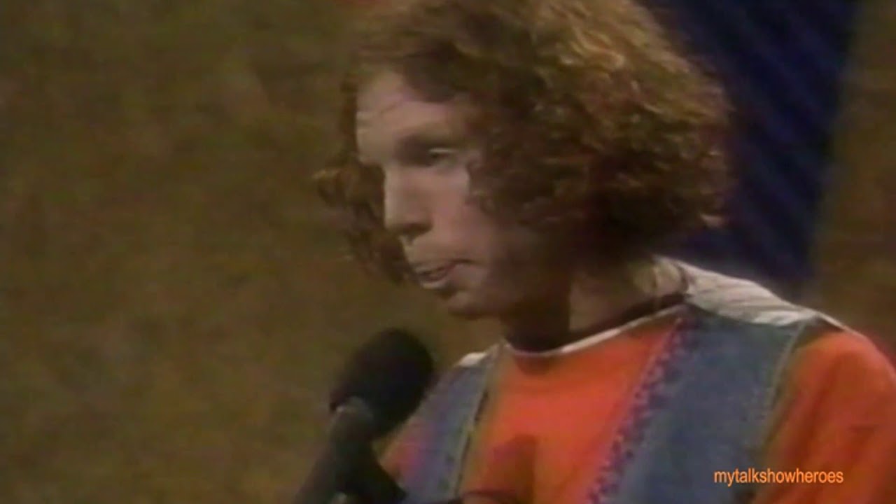 CARROT TOP - HILARIOUS PROPS