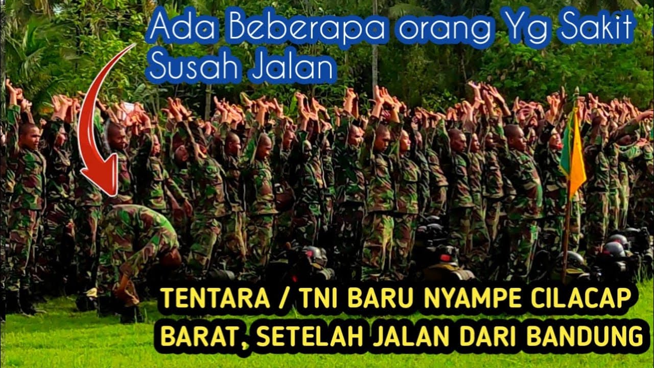 DITRANDINGKAN TENTARA/TNI BARU NYAMPE JALAN DARI BANDUNG