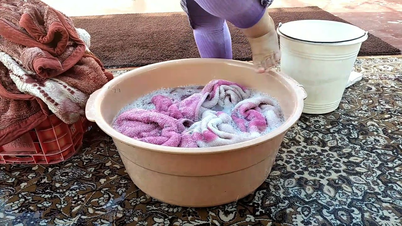 نهار☀️ مشمش غير ديال الصابون شكون لي فحالي كتلقى رحتها في الصابون في السطح🤣