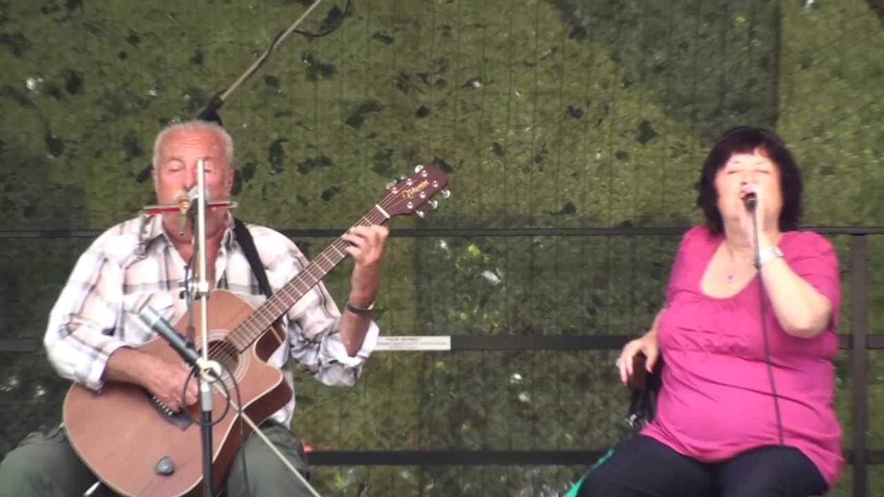 JITKA VRBOVÁ & STANDA CHMELÍK