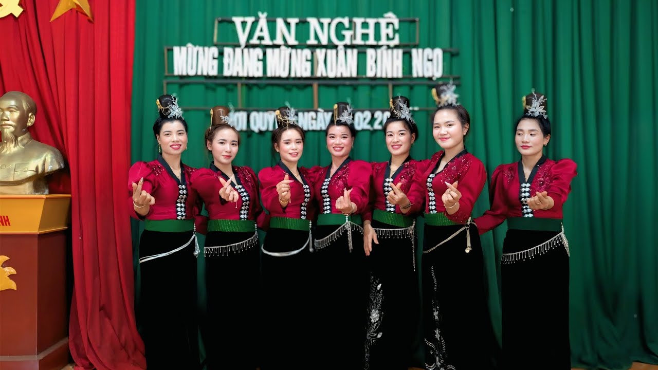 Múa Thái Sơn La: đội múa bản Cơi Quỳnh 17/2/2026. (3)