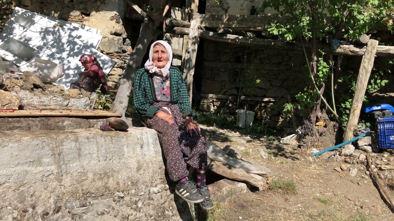 ANADOLU MANİLERİ - 2 (YAŞAYAN ÇINARLARDAN)