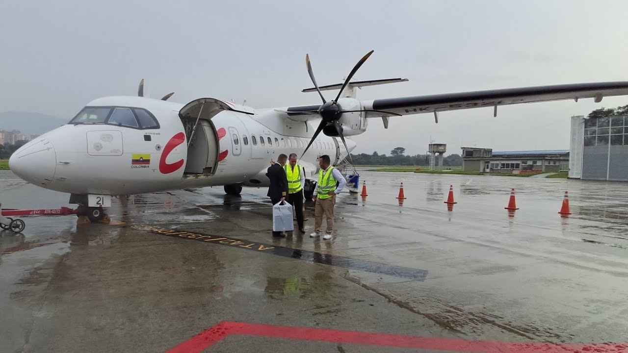 CLIC Air VE9110 BOG-EOH Medellin Arrival (Full Report)