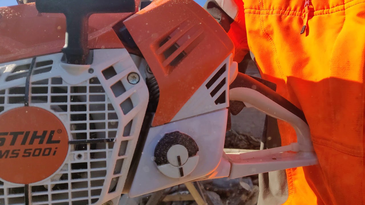Stihl MS 500 i vs. Husqvarna 390 XP.