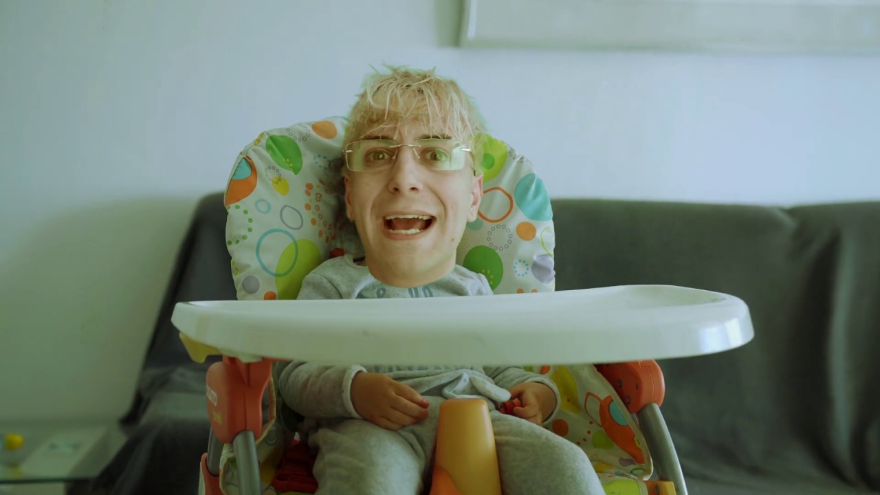 ESBABYFACE - NO ES GUCCI (Dir. Por: @Lowbatteryboyz)