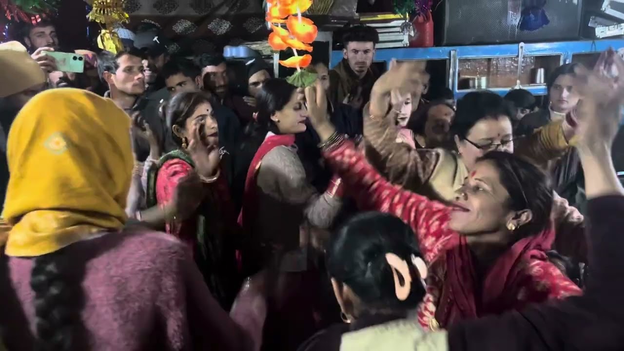 Chari lagai ayu to u pari bhona o