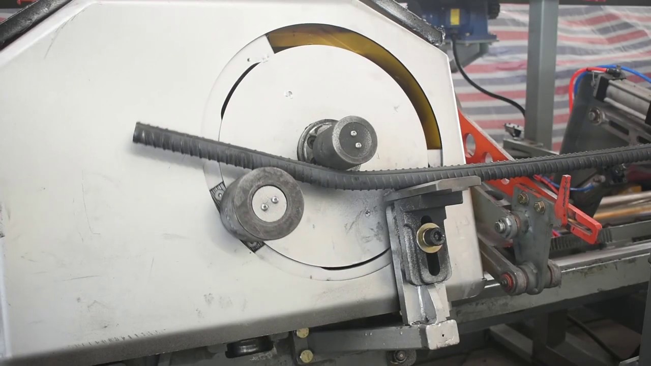 Cintreuse façonnage fer à béton/ rebar double bender