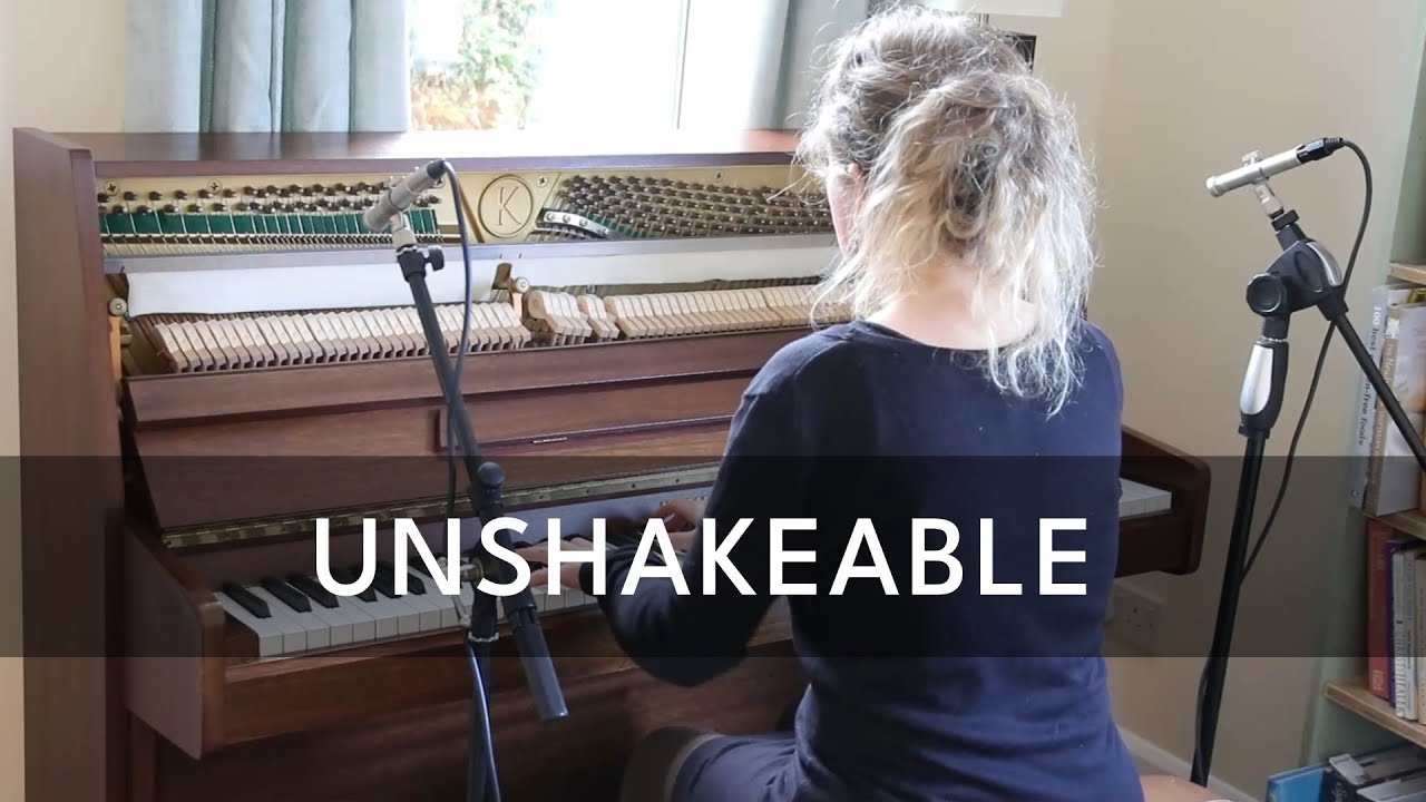 UNSHAKEABLE. Spontaneous piano instrumental music. 444Hz. Worship / prayer / meditation / soaking