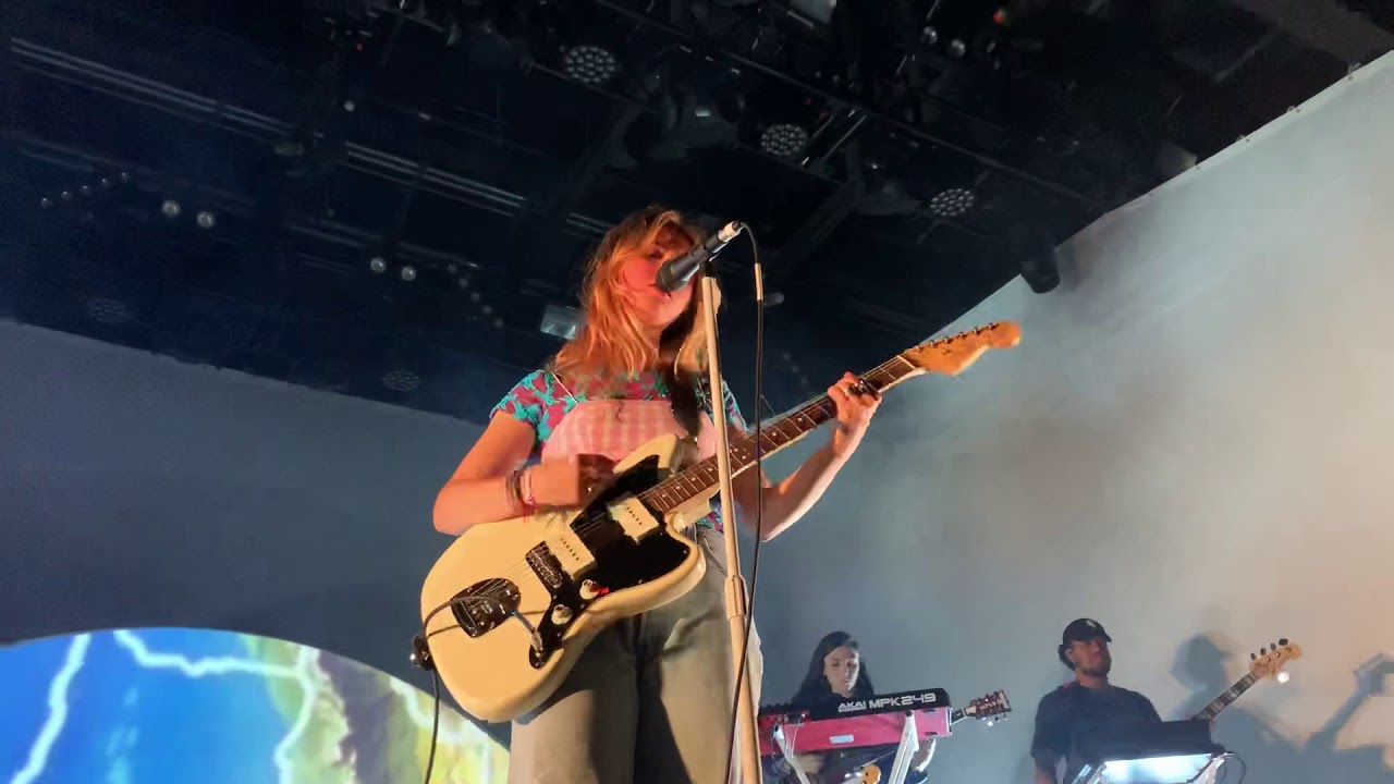 Clairo - North