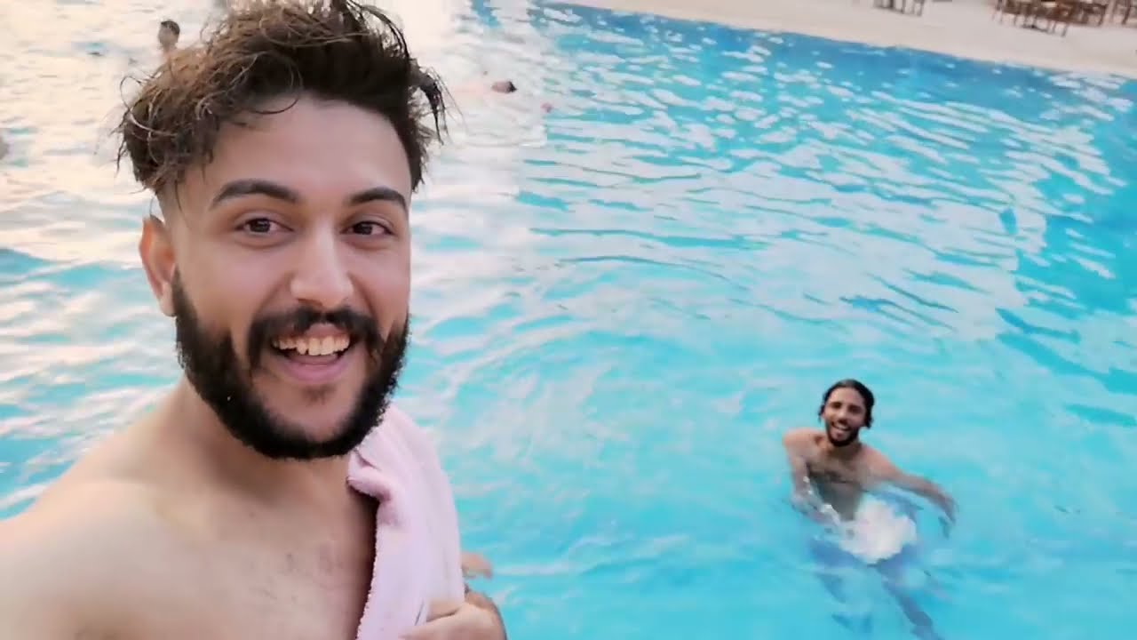 فلوغ في المسبح( كنت راح أغرق)💔