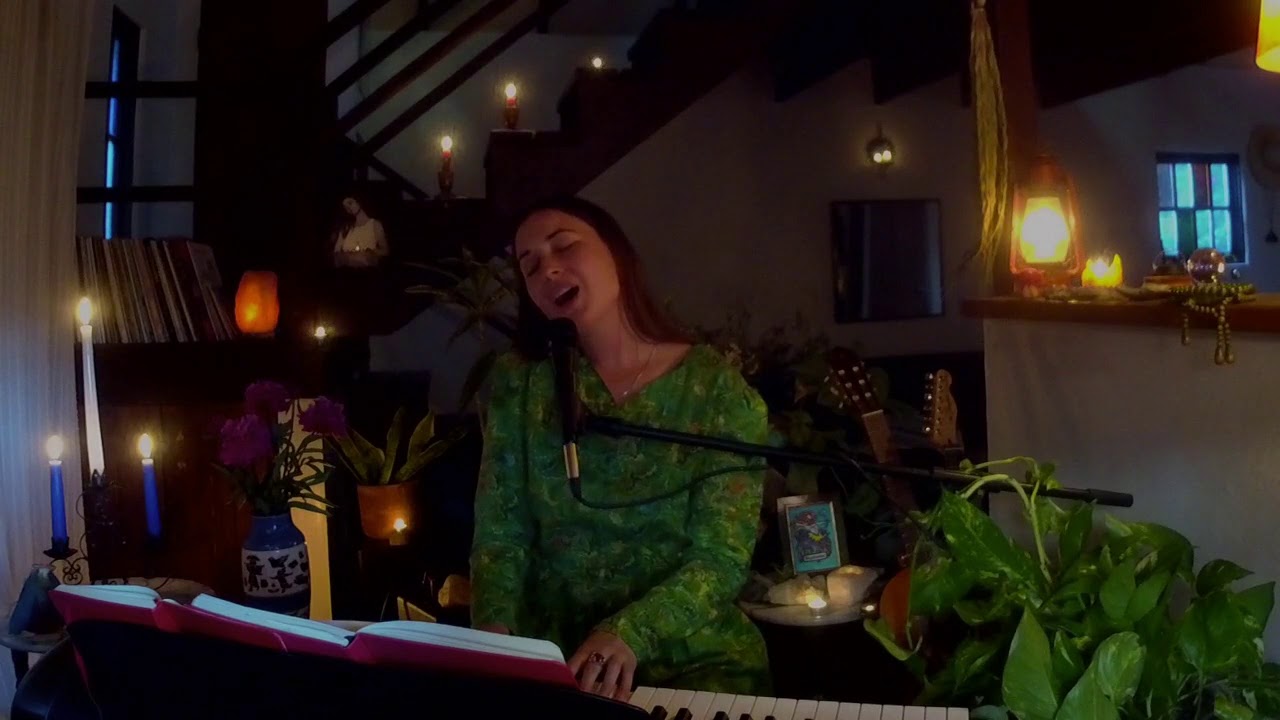Jess Williamson - Harm None (Live from Home)
