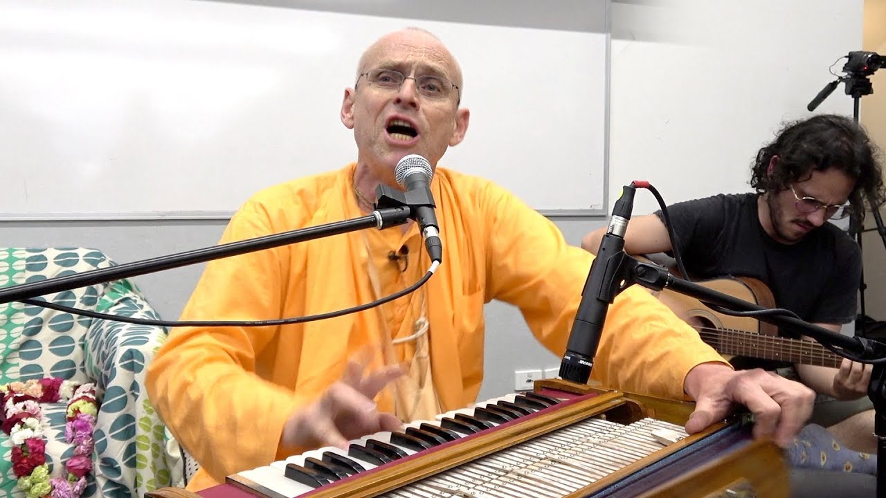Wyndham Hare Krishna Feast Kirtan - HH Kadamba Kanana Swami