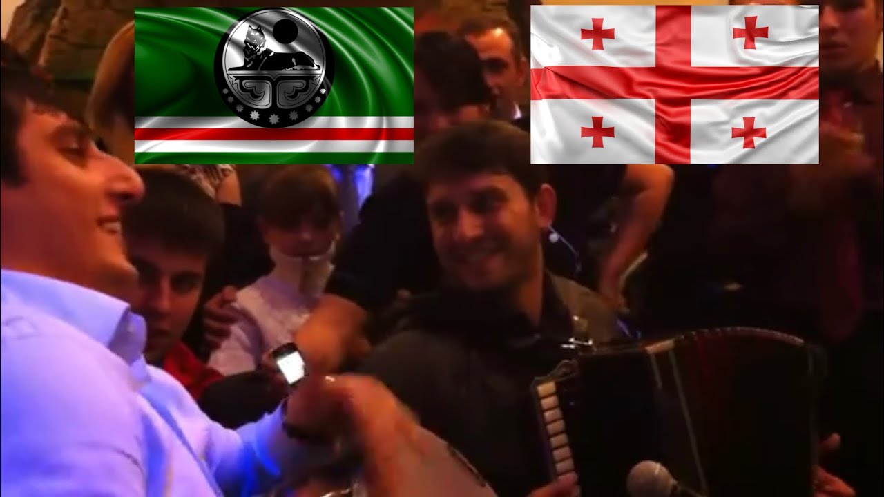 Грузин и чеченец МОЩНО поют на грузинском!