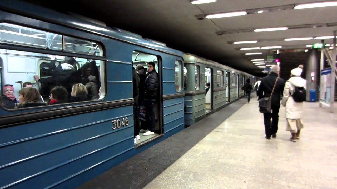 Budapest M3 Metro: Lehel tér [1080p]