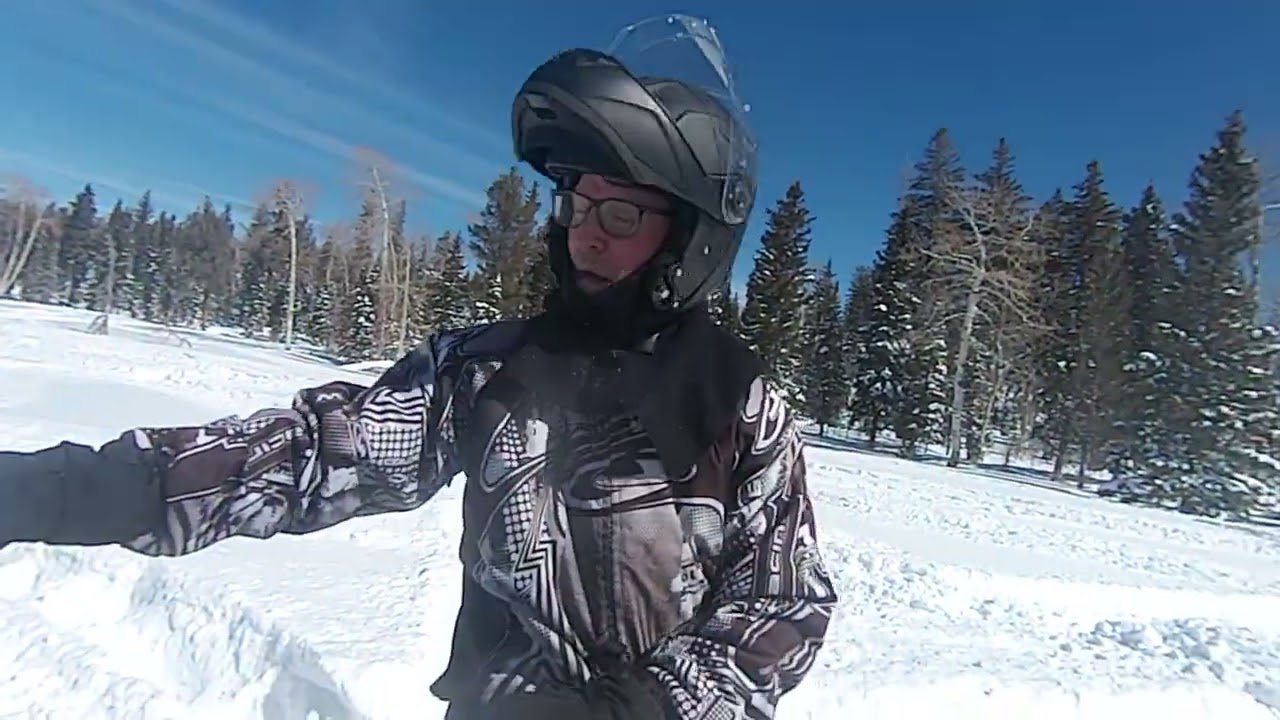 Utah Snowmobiling 55 inches fresh powder snow 10,000 feet duck Creek articCat SeaDoo Liquid Oakley