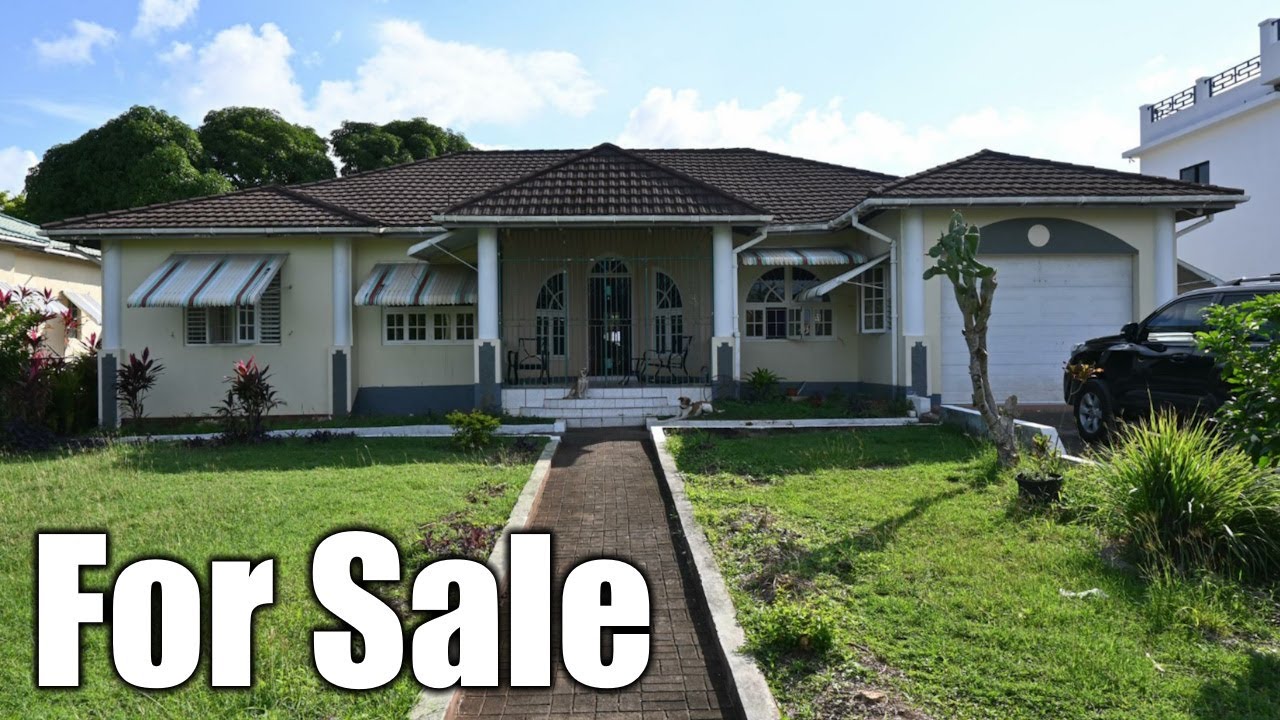 4 Bedrooms 3 Bathrooms House For Sale at Galleon Drive, Tower Isle, St. Mary, Jamaica