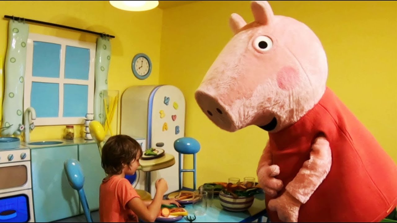 A CASA DI PEPPA - Parco Divertimento , giostre per bambini - Canale Nikita