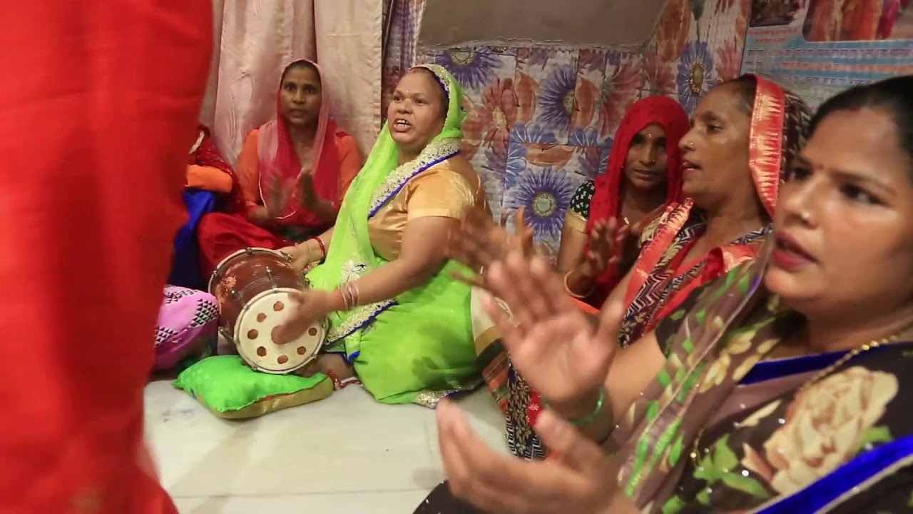 आज हमारे दिल में अजब सी खुशियां हैं - Meera Baba Bhajan - 1080p - Jainka Dhaam