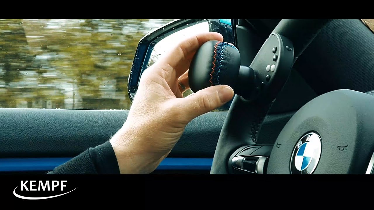Driving with one hand on the wheel - cars for disabled drivers