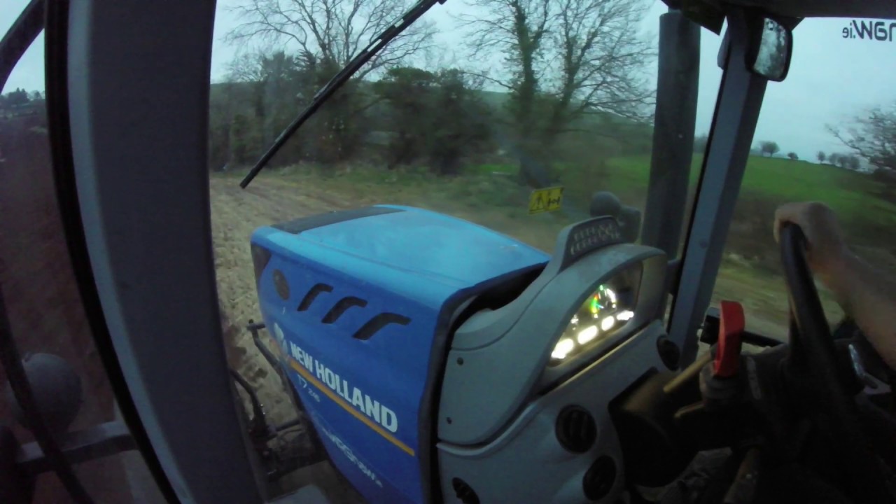 New Holland T7.245 Ploughing 2020