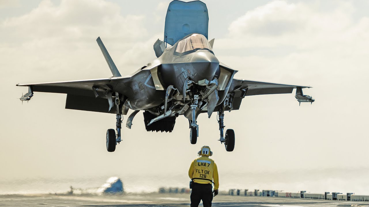 VERTICAL LANDING! F-35B Stealth Jets Recover on USS Tripoli (LHA 7)