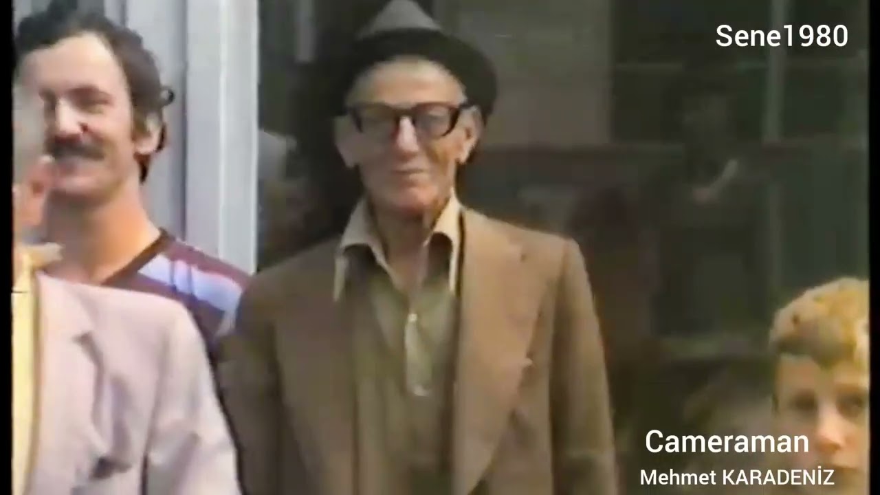 Dernekpazarı'nda 1980 ler . Kamera 📷 Mehmet KARADENİZ , Kaynak: Hasan CANSIZ 21 Şubat 2024