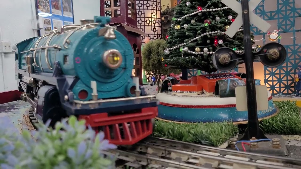 Roanoke Valley Model Railroaders Tinplate Division 2025 Christmas Setup 11-25-25