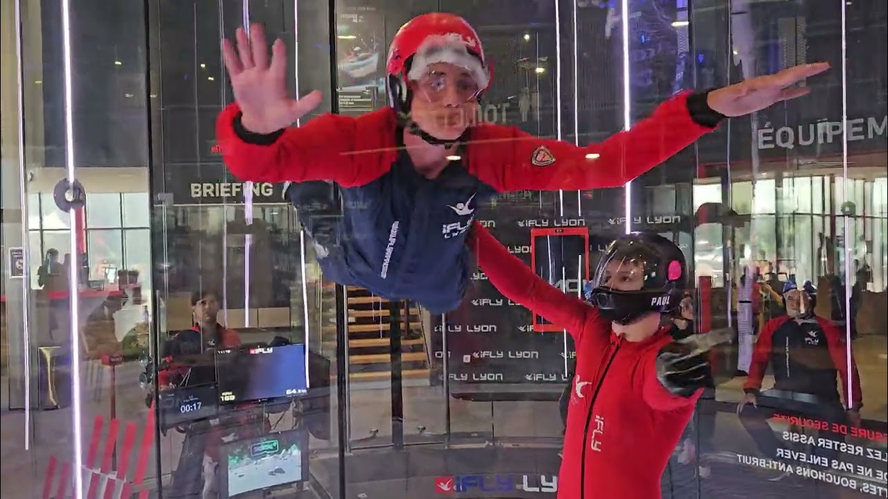 iFLY LYON   2 mn en chute Libre