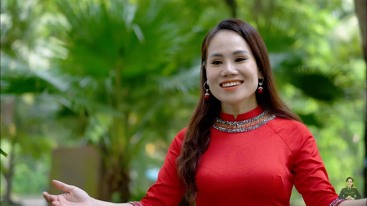 Việt Nam Quê Hương Tôi - Cẩm Tú