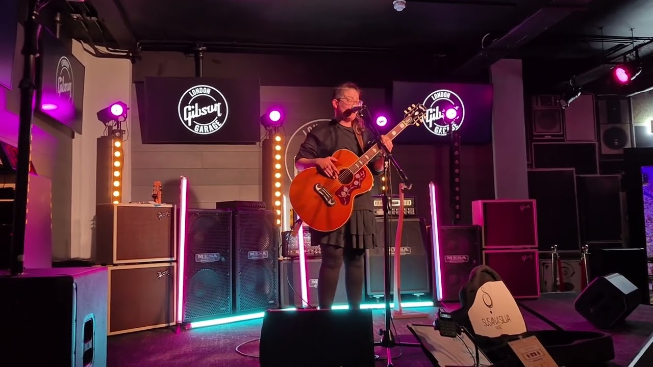 Susana Silva Live at The Gibson Garage. Eastcastle Street, London. January 2026.