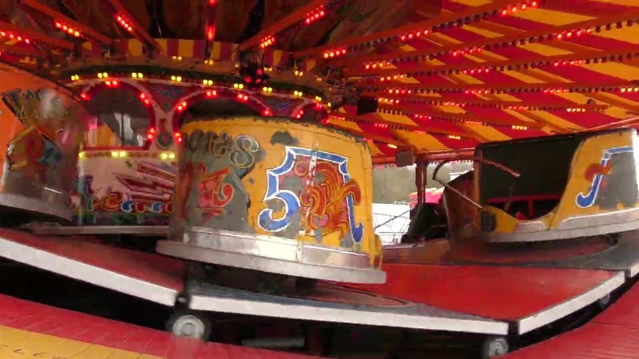 JOHN SILCOCK WALTZER (offride) at Daisy Nook Easter Fair 2016