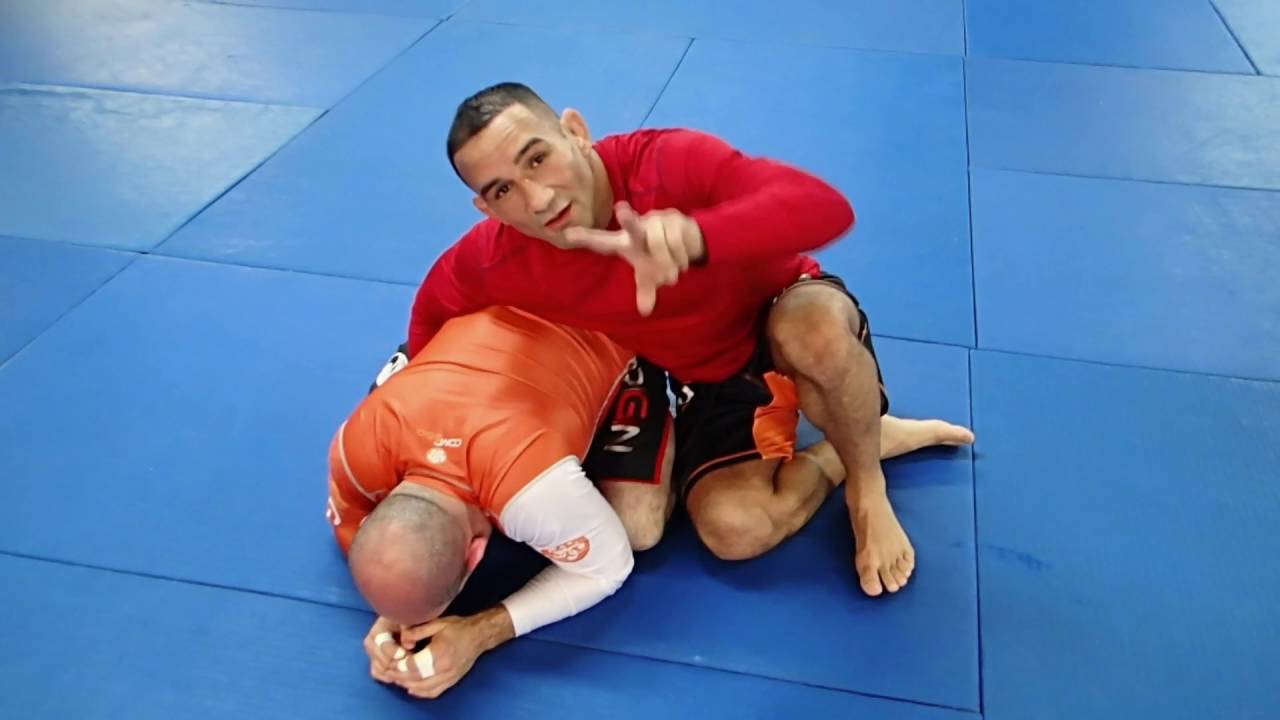 Attacking the Kimura from the top turtle position