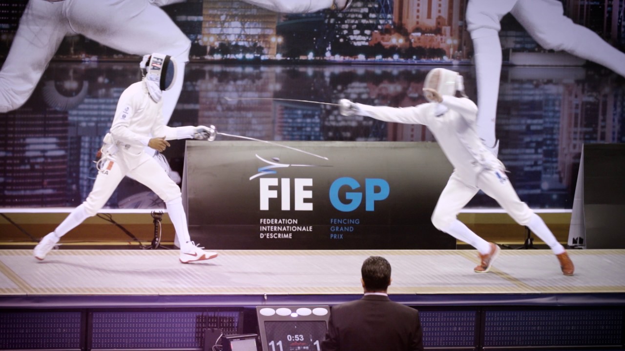 Fencing Blades in Slow Motion
