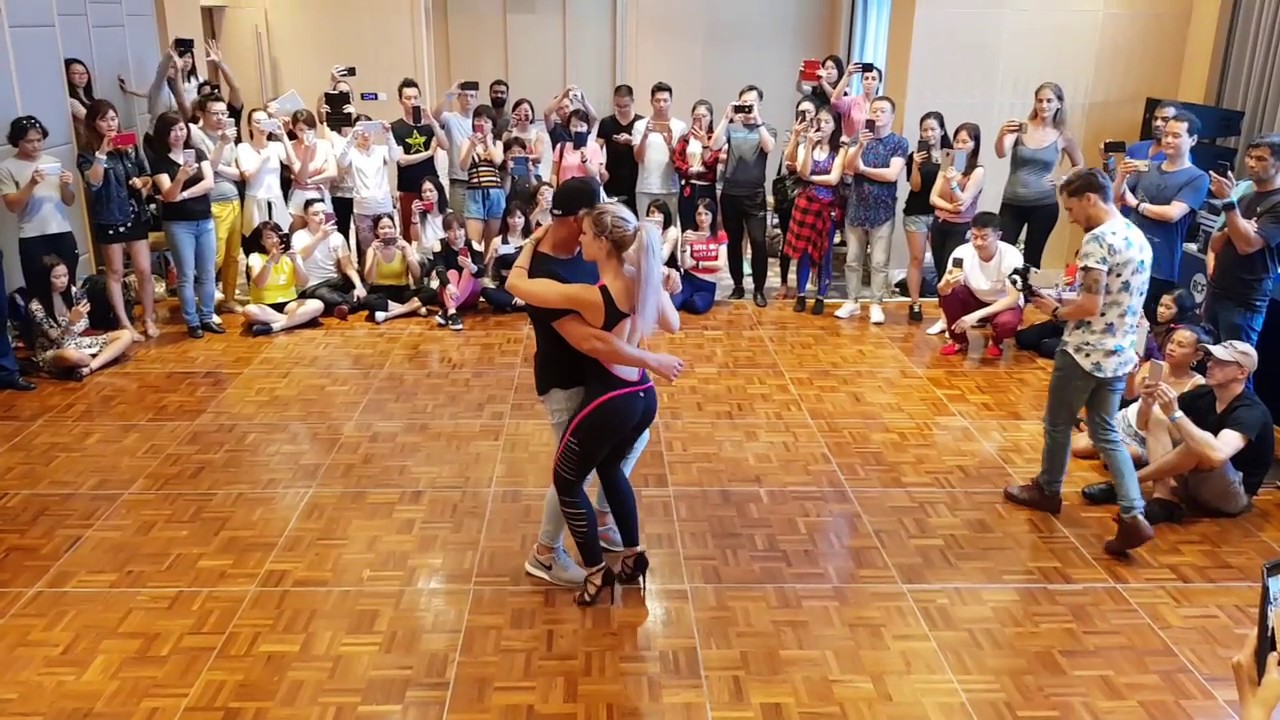 20180609 Sara Lopez & Ivo Kizomba demo in BBK