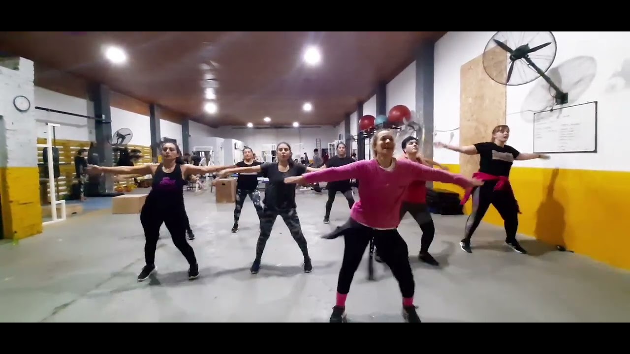 MOTOR Y MOTIVO/ MARIO PEREYRA. ZUMBA COREO