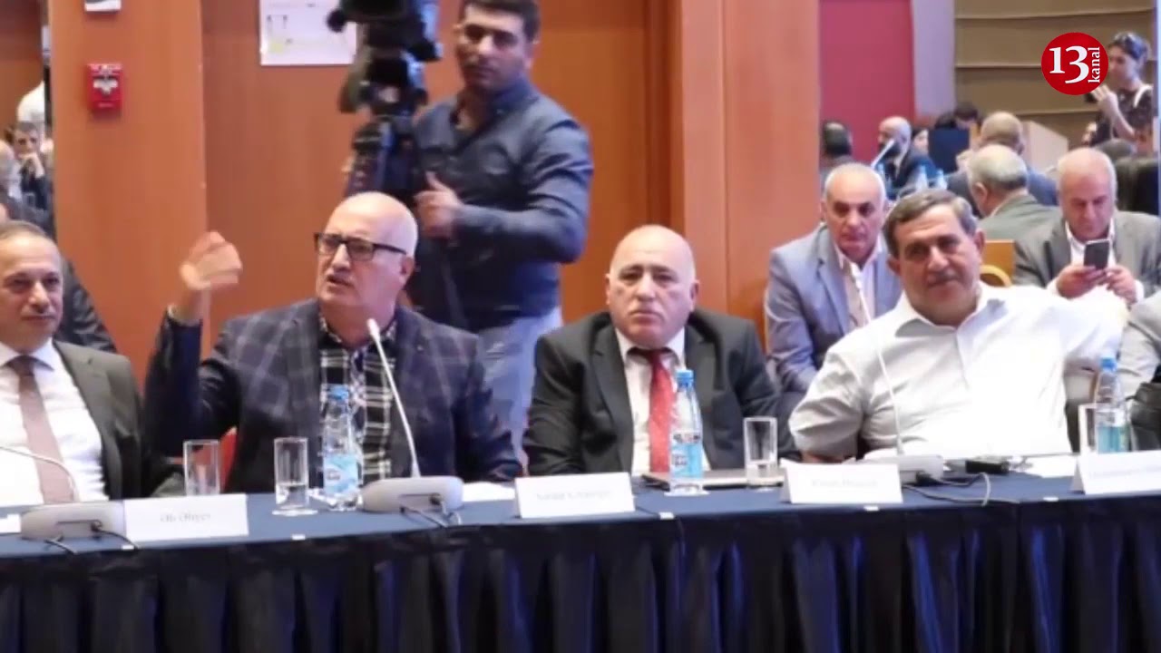 “Xalq inqilabdan başqa yol görmür”-Sərdar Cəlaloğlu
