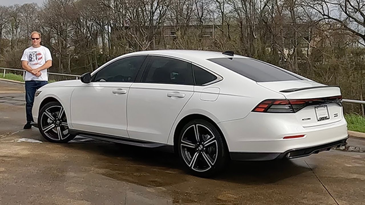2023 Honda Accord Hybrid Sport - Is It The BEST-LOOKING New Accord?