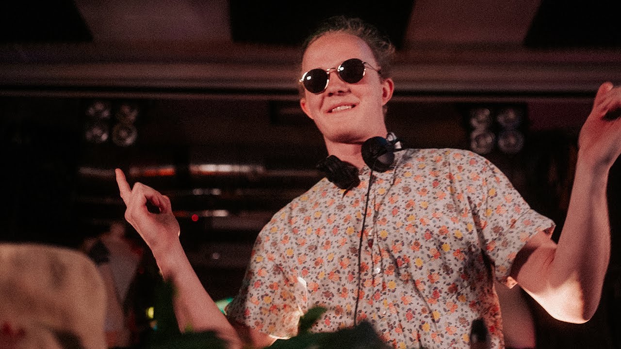 Gleis Alive #03 - Blumenpanzer