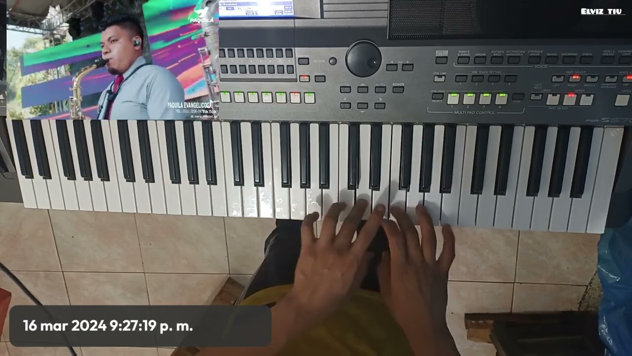 adornos de trompeta y sax en teclado Ungidos de cristo 🎹🎹🎵