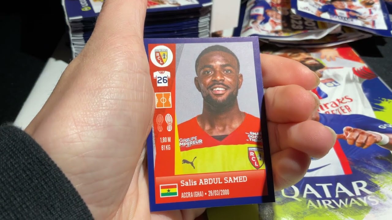 Ouverture 50 pochettes panini FOOT 2023